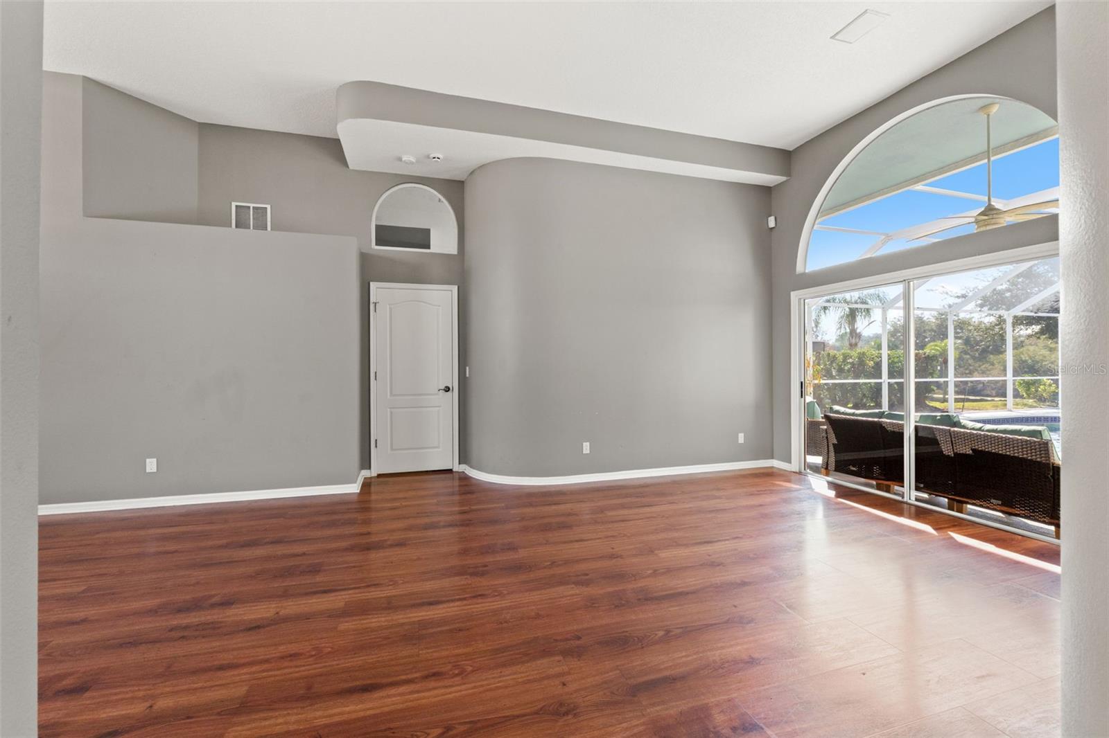 Image 13 of 67 For 18118 Sweet Jasmine Drive