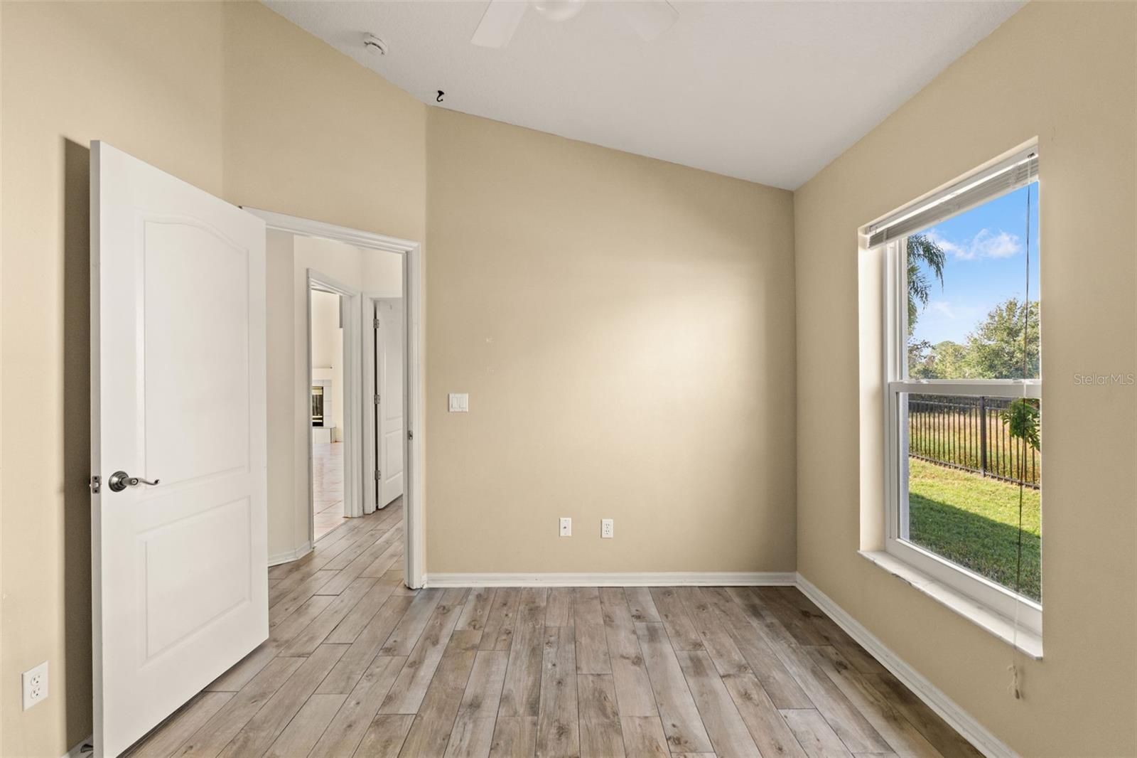 Image 32 of 67 For 18118 Sweet Jasmine Drive