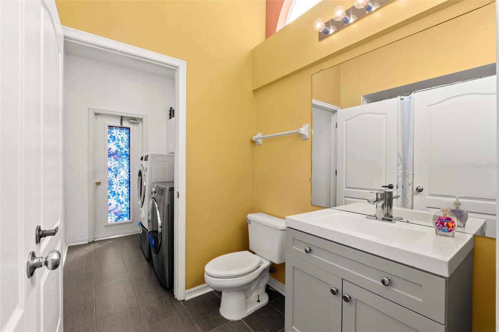 Image 37 of 67 For 18118 Sweet Jasmine Drive