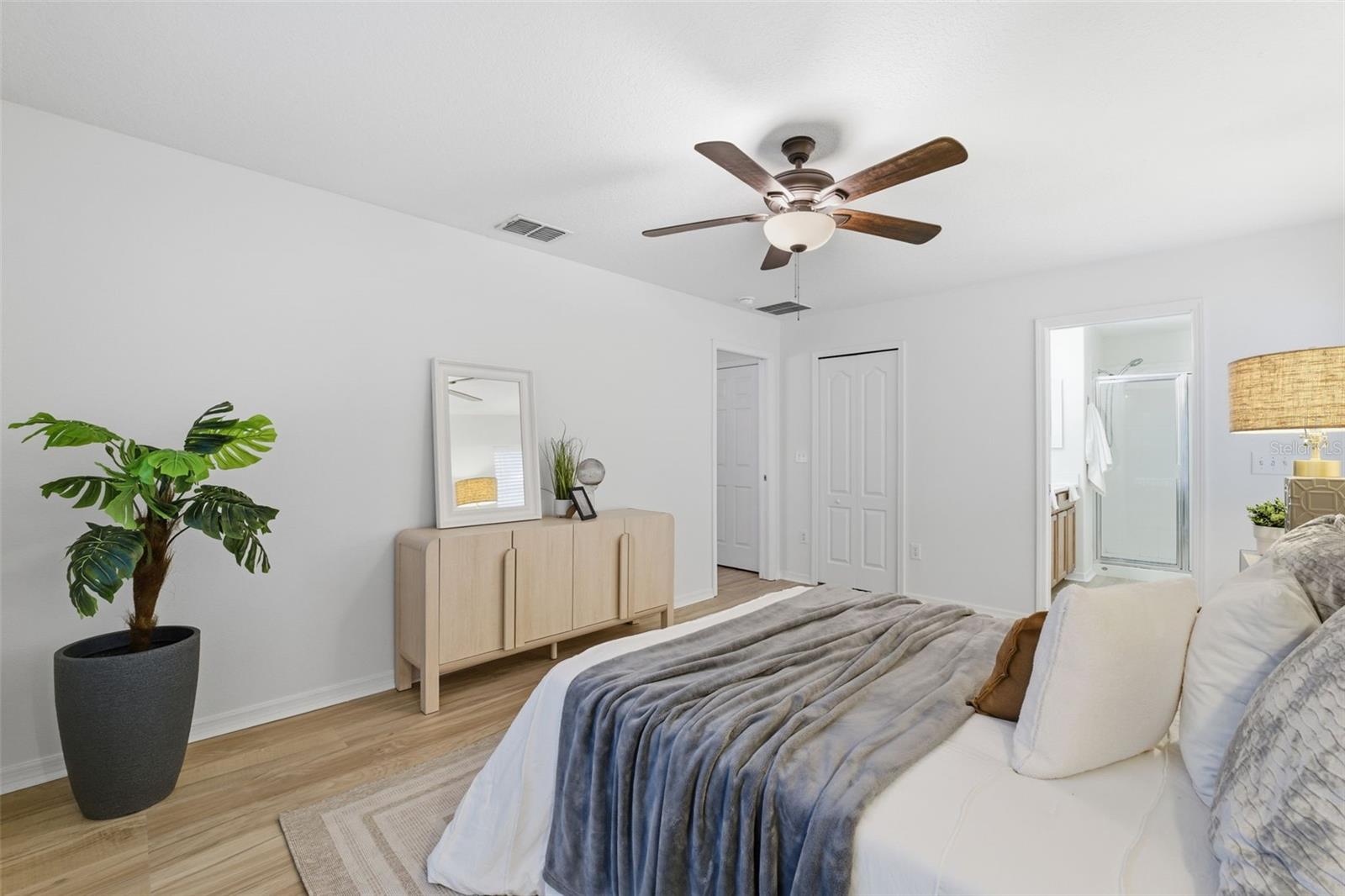 Image 11 of 27 For 12549 Saulston Place