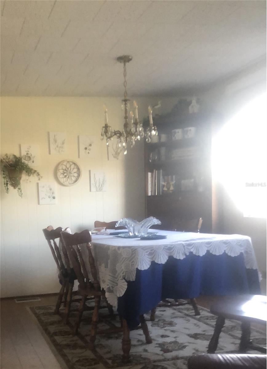 Image 4 of 4 For 51 Delaware Court 9