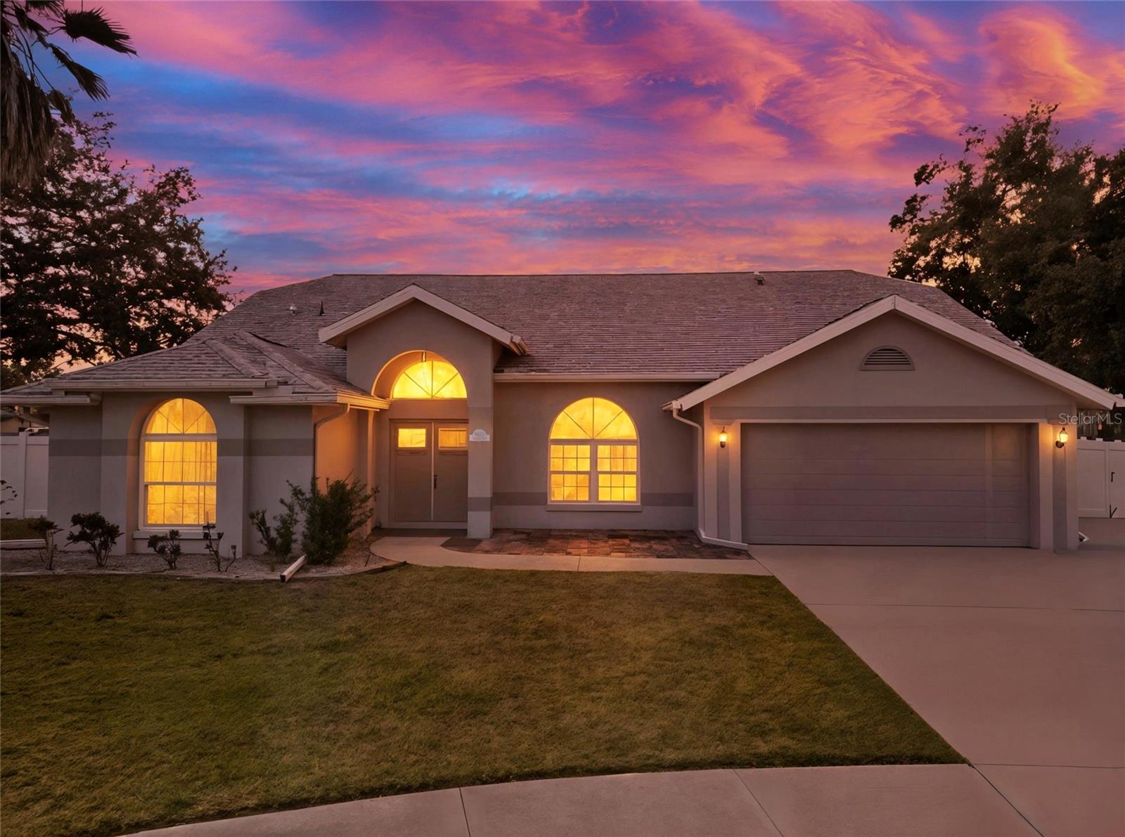 Details for 9823 Sunnyoak Drive, RIVERVIEW, FL 33569