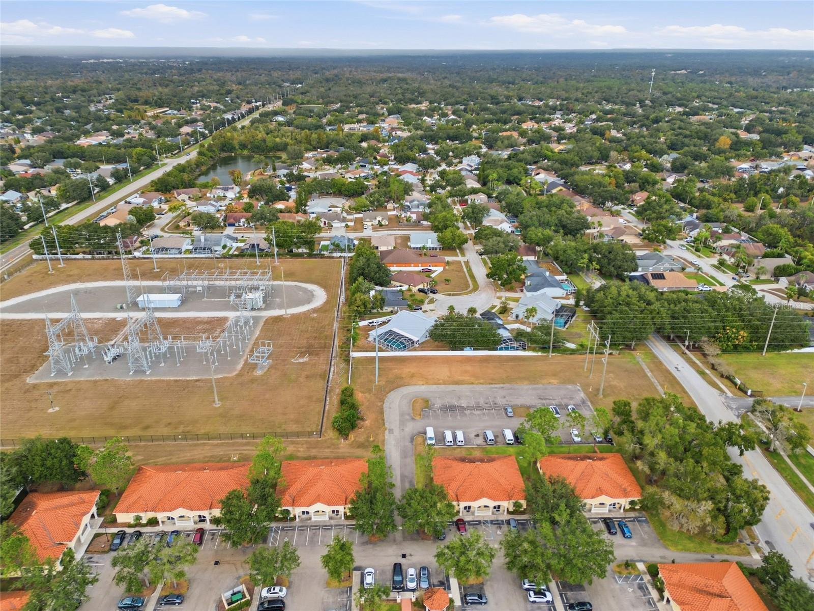 Image 38 of 45 For 9823 Sunnyoak Drive