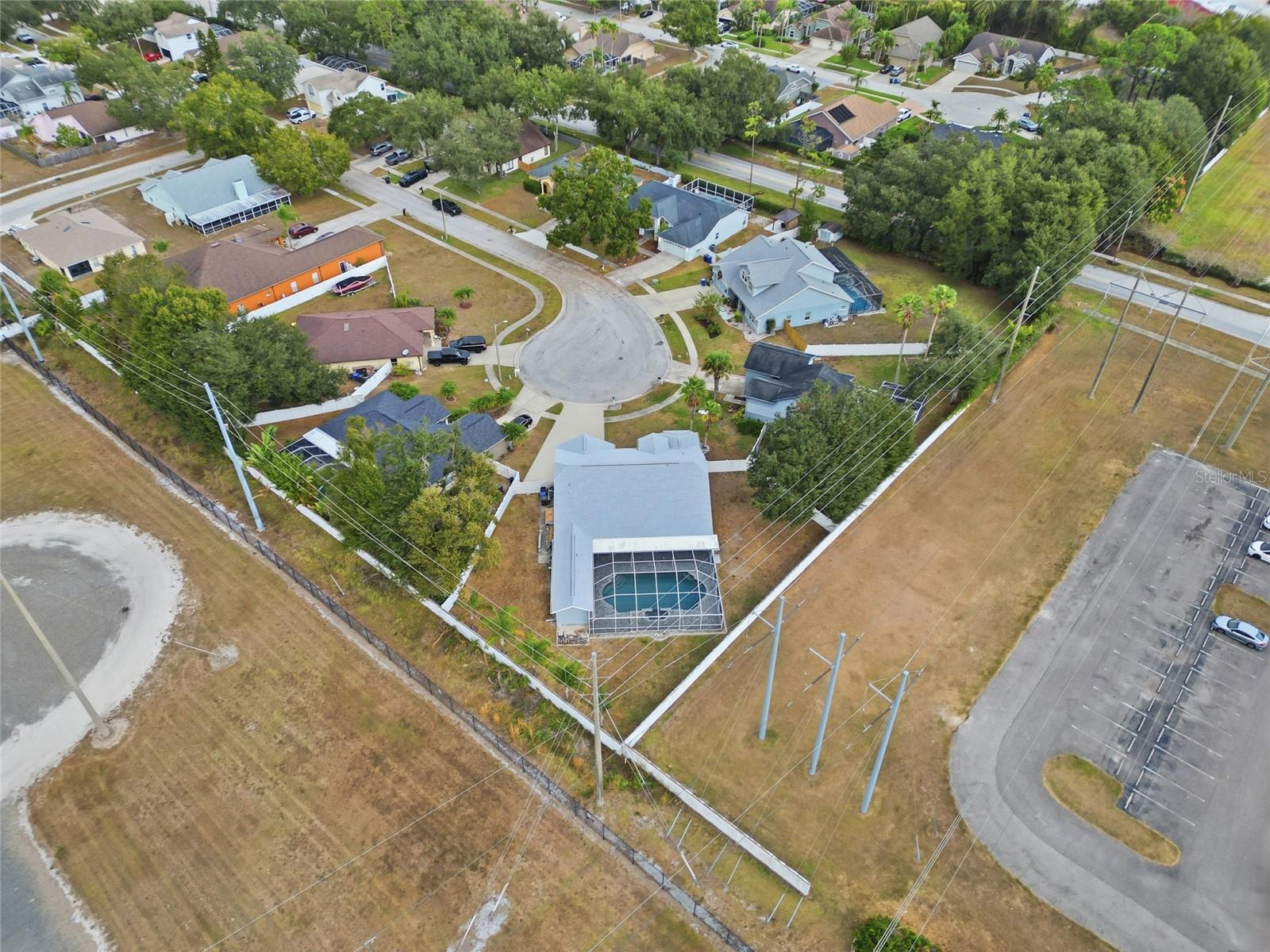 Image 39 of 45 For 9823 Sunnyoak Drive