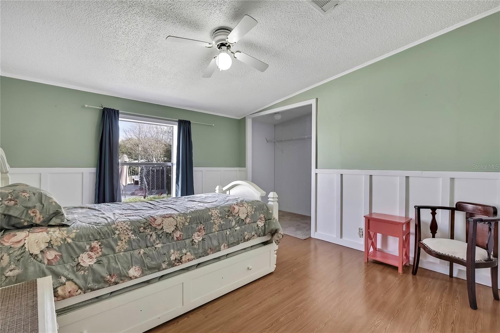 Image 25 of 39 For 2400 Lemur Drive