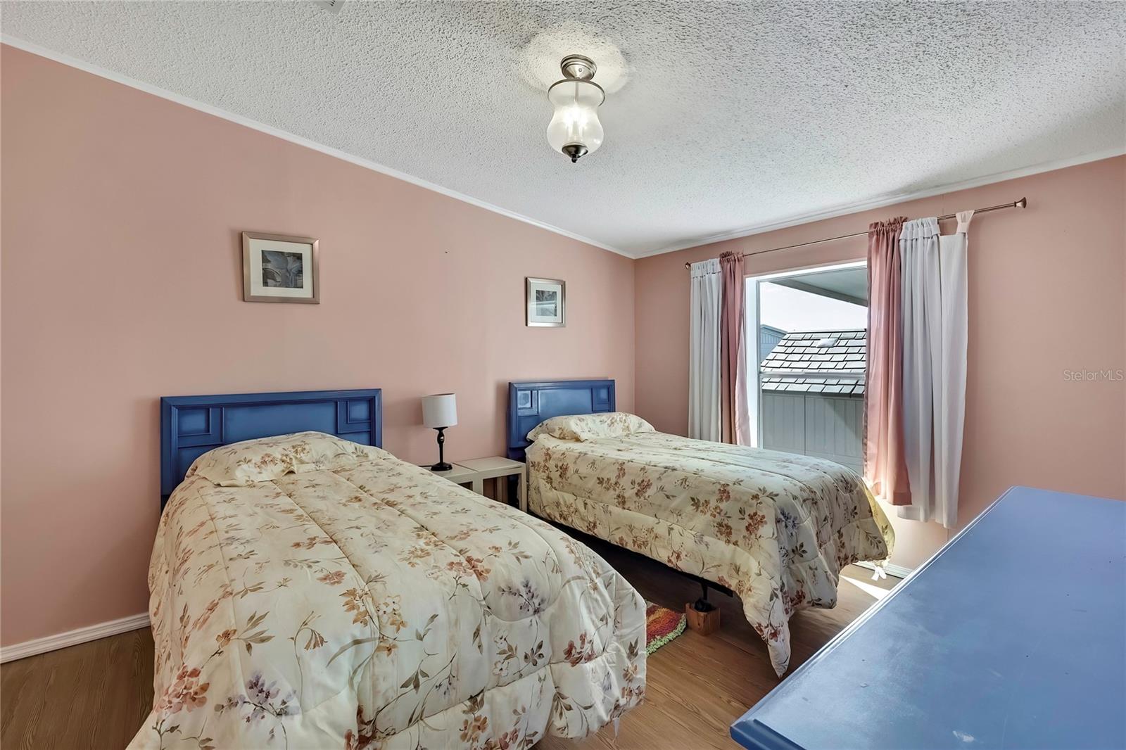 Image 30 of 39 For 2400 Lemur Drive