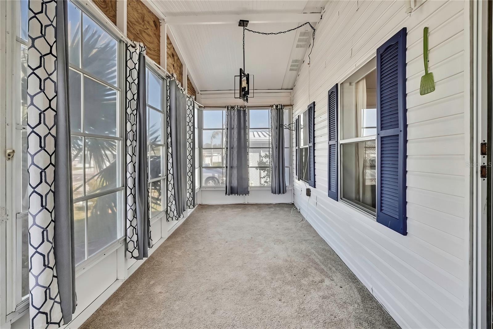 Image 33 of 39 For 2400 Lemur Drive