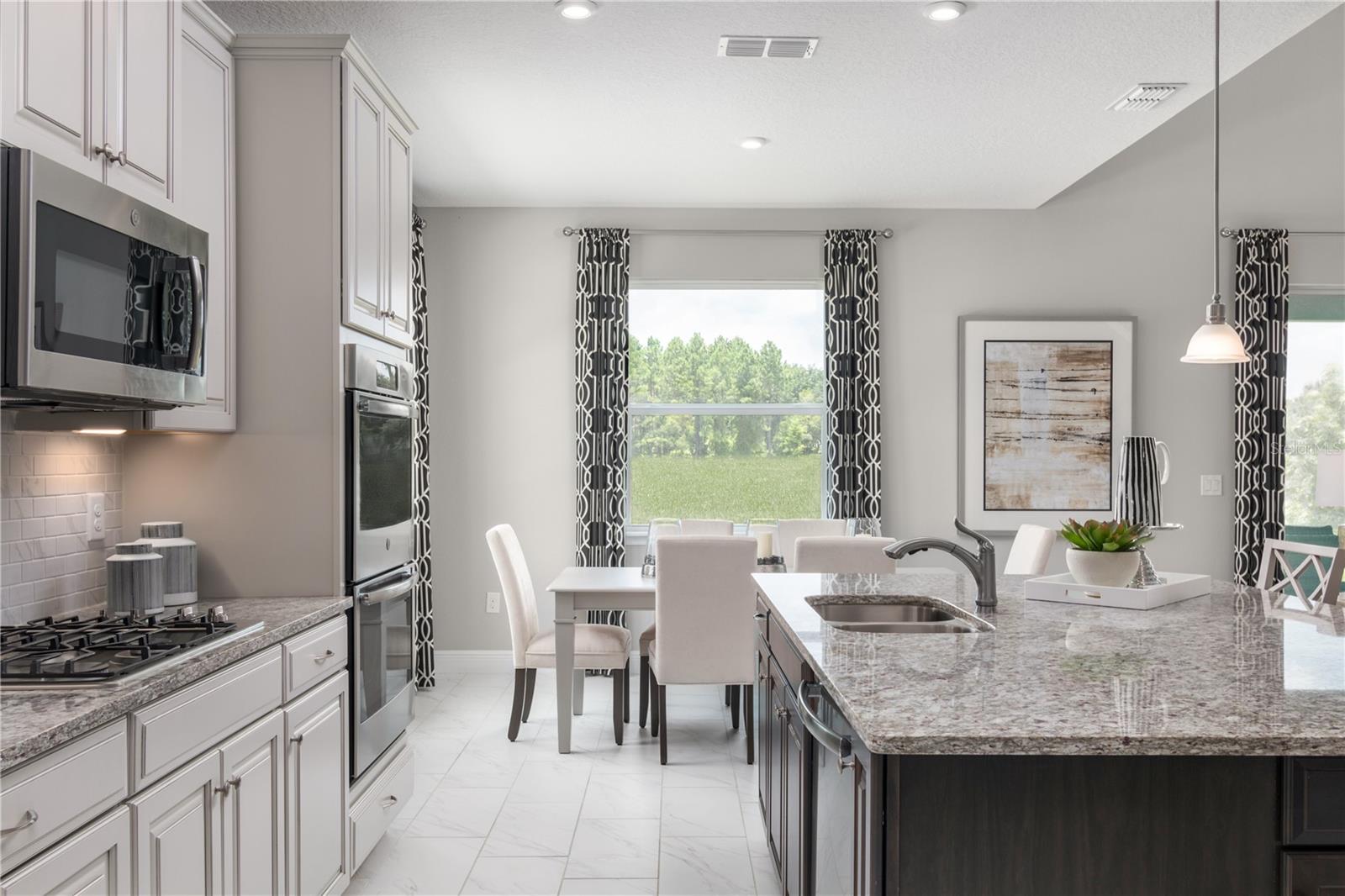 Image 7 of 21 For 3887 Cuyahoga Valley Court