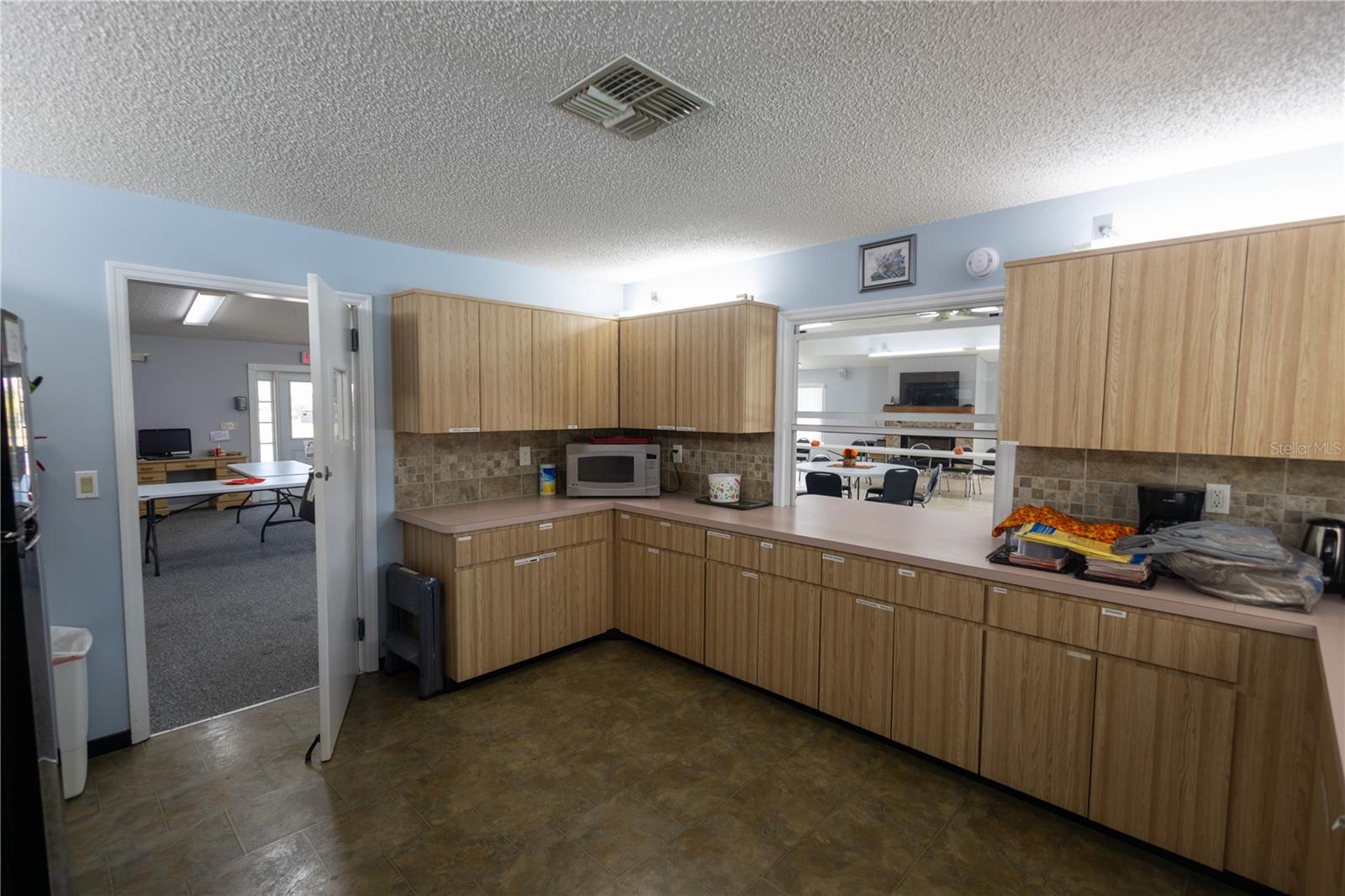 Image 17 of 31 For Forest Glenn Drive