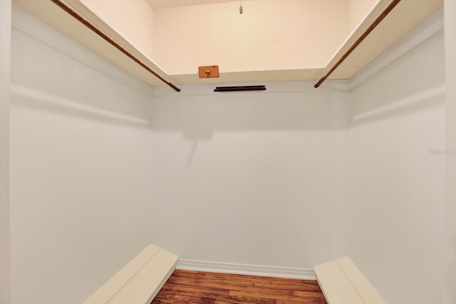 Image 27 of 49 For 130 North Avenue W