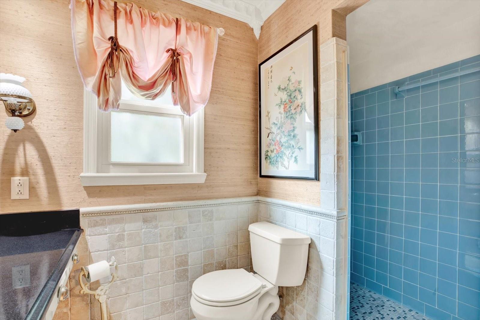 Image 29 of 49 For 130 North Avenue W