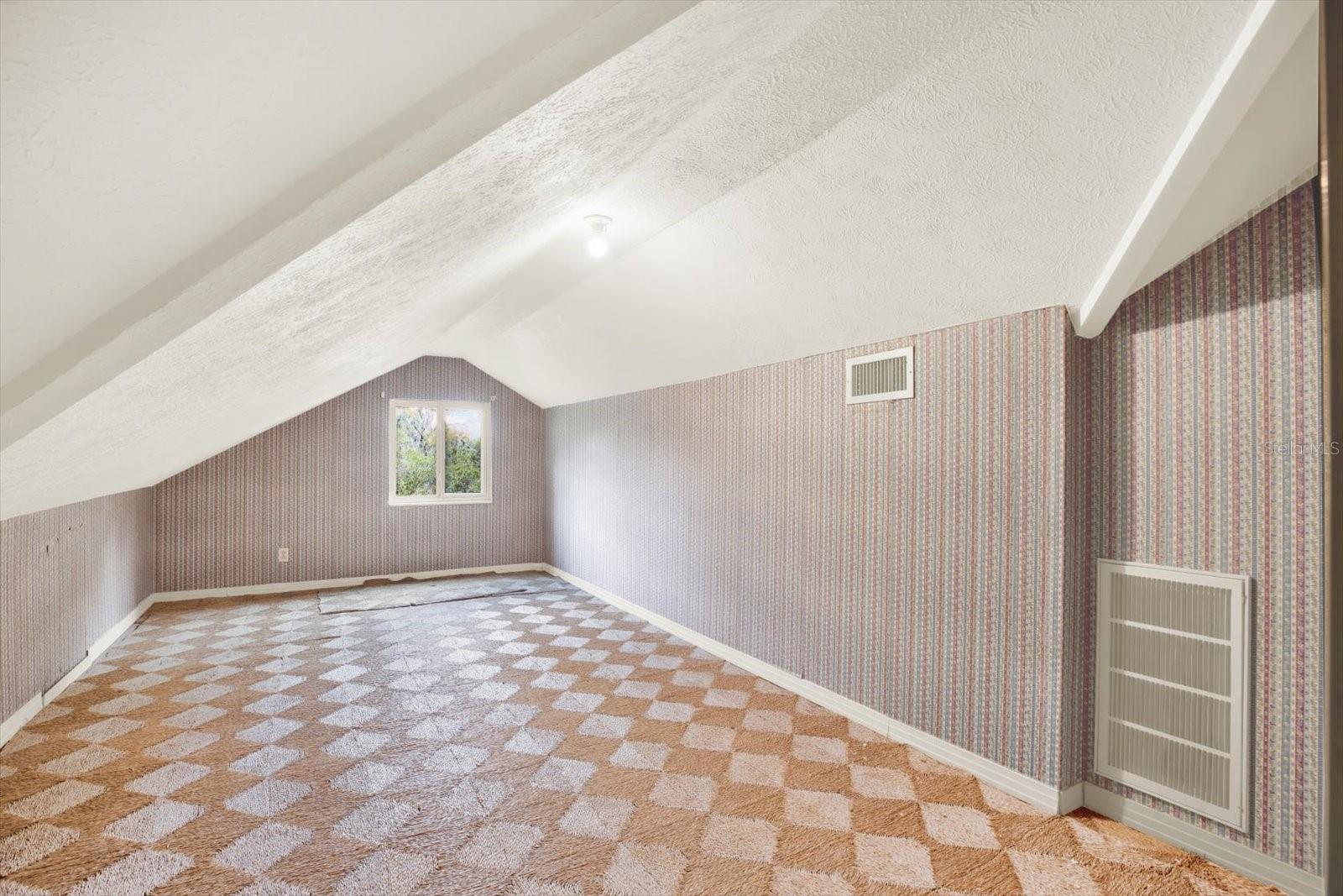 Image 35 of 49 For 130 North Avenue W