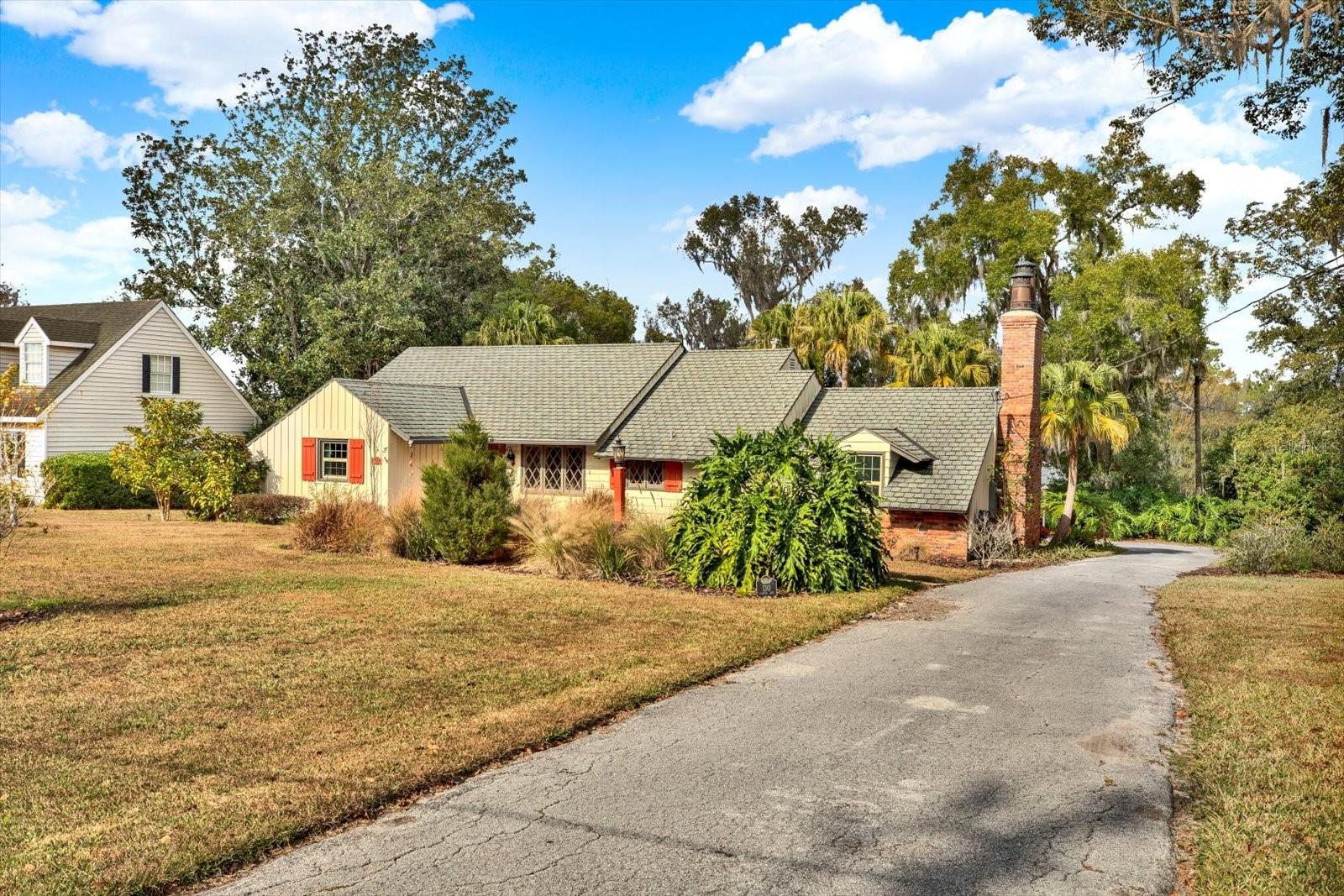 Image 38 of 49 For 130 North Avenue W