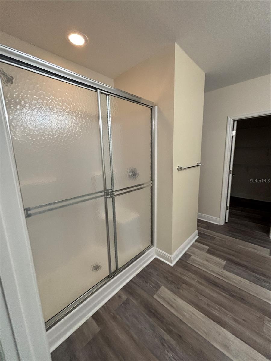 Image 33 of 62 For 1159 Macfarlane Avenue