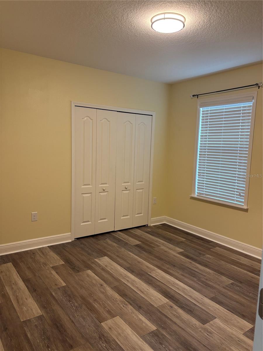 Image 45 of 62 For 1159 Macfarlane Avenue