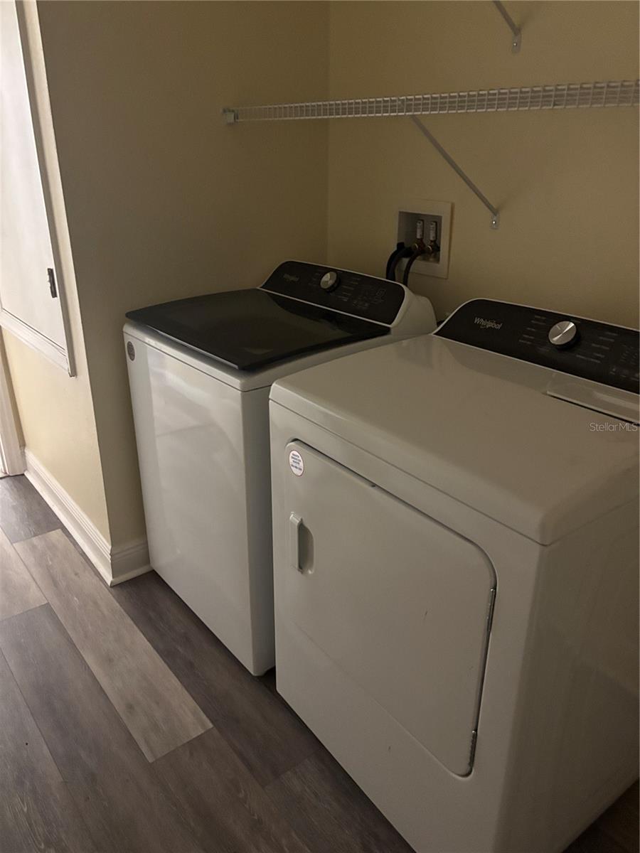 Image 47 of 62 For 1159 Macfarlane Avenue