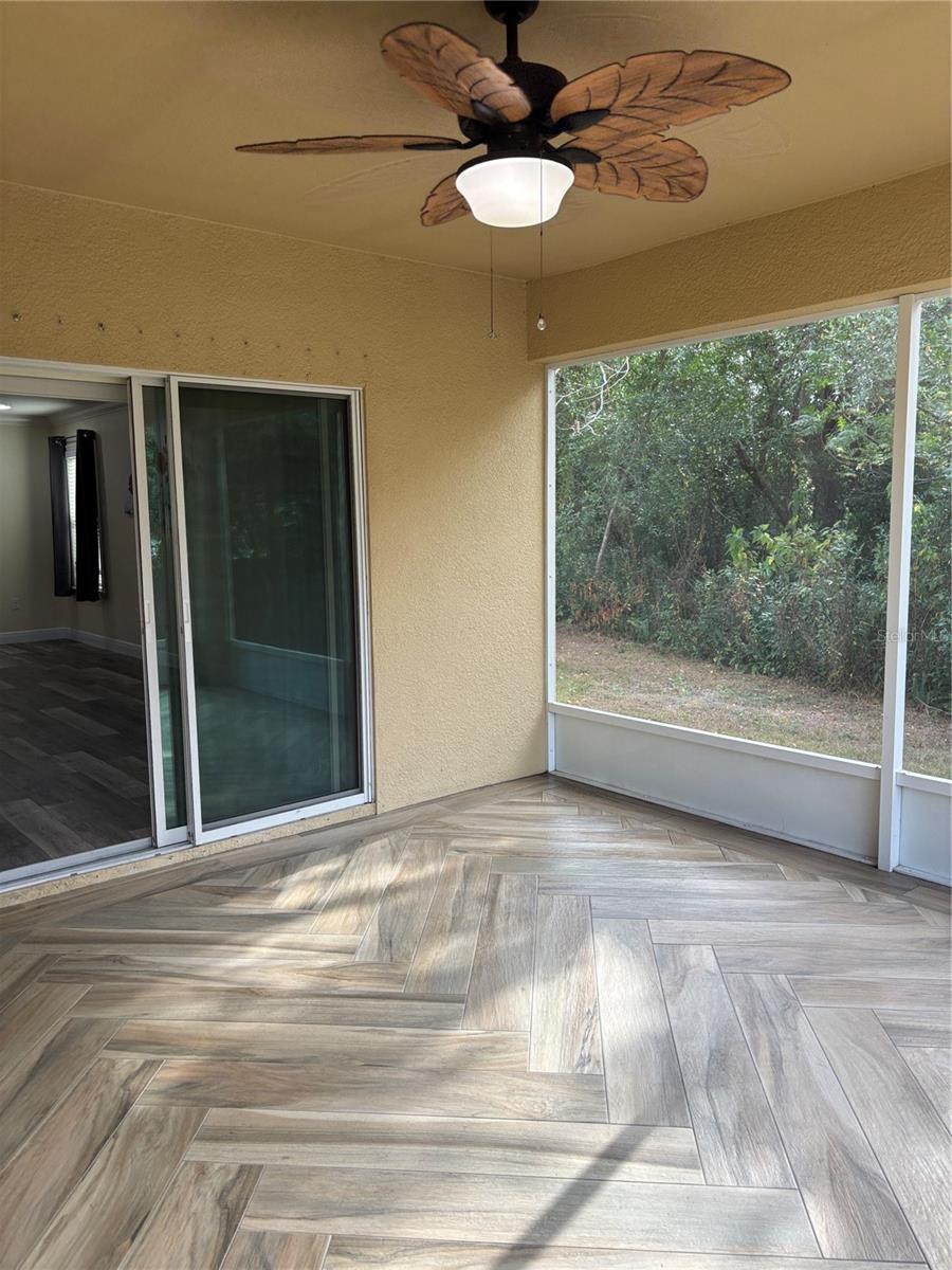 Image 51 of 62 For 1159 Macfarlane Avenue