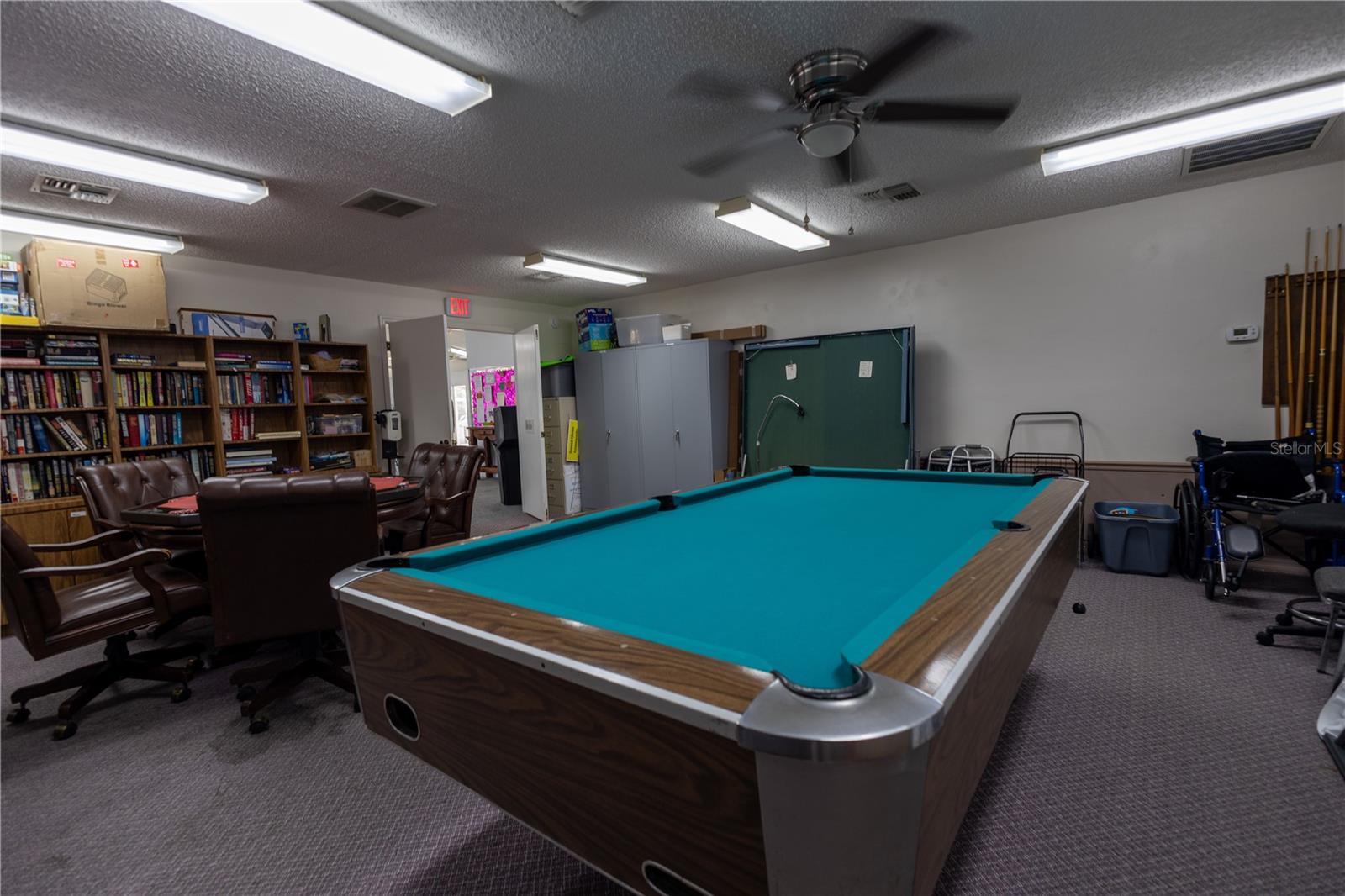 Image 19 of 31 For Forest Glenn Drive