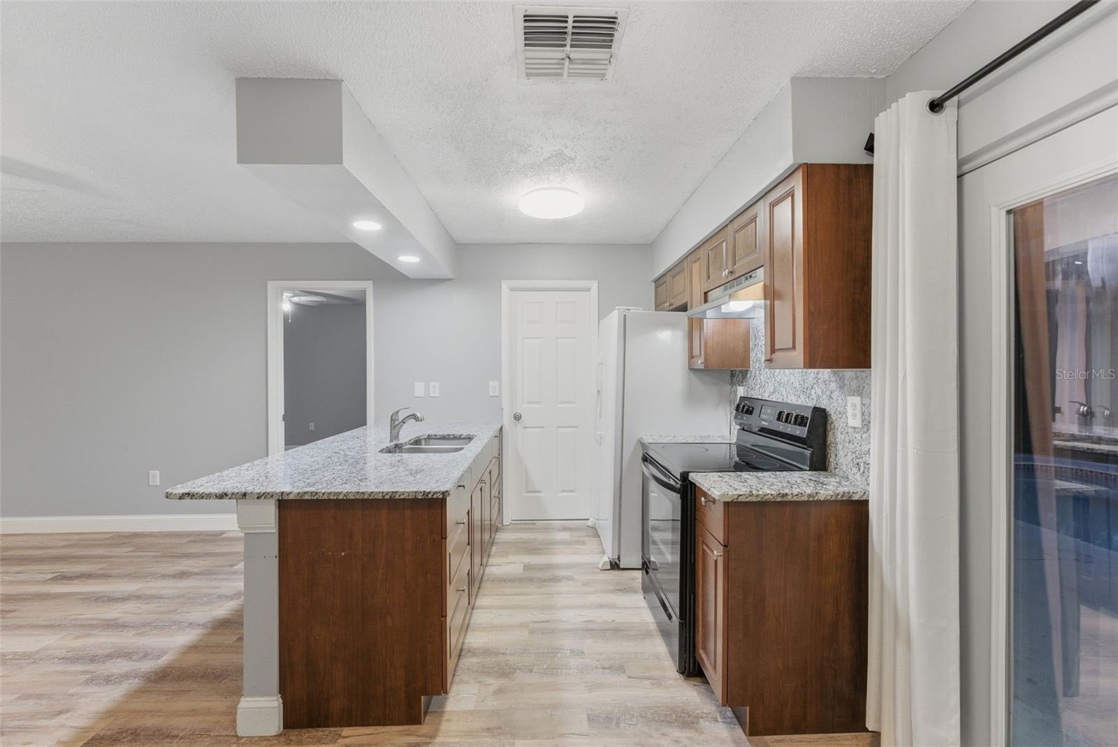 Image 11 of 28 For 6211 Lorraine Lane