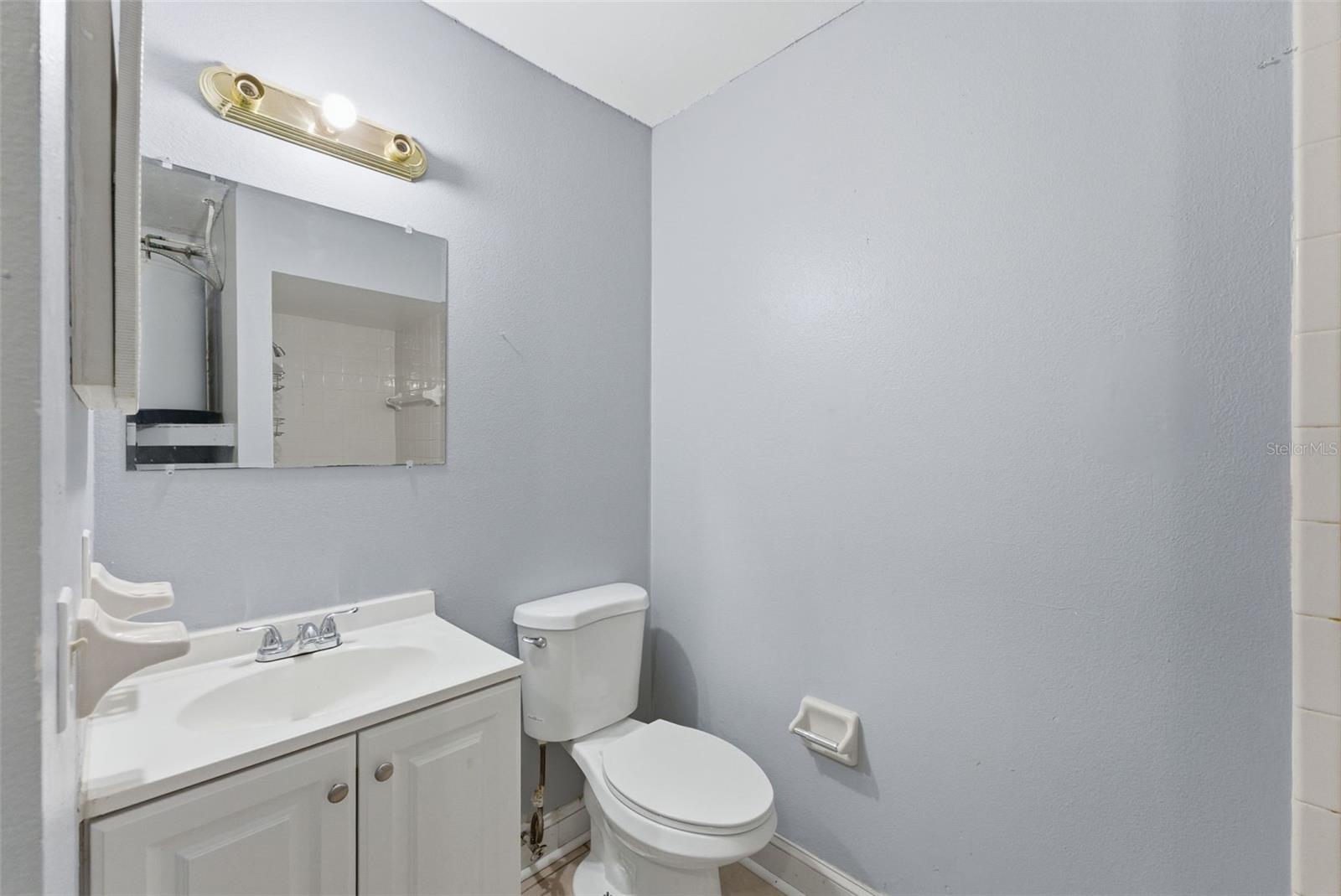 Image 22 of 28 For 6211 Lorraine Lane