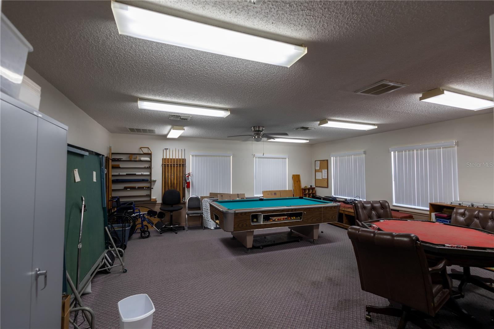 Image 21 of 31 For Forest Glenn Drive