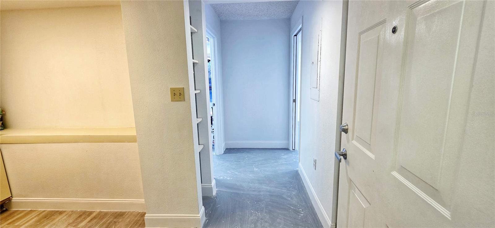 Image 16 of 22 For 7418 Community Court