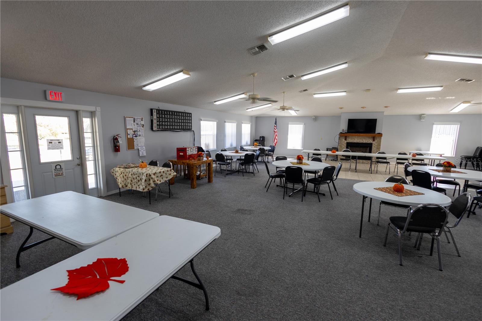 Image 14 of 26 For Forest Glenn Drive