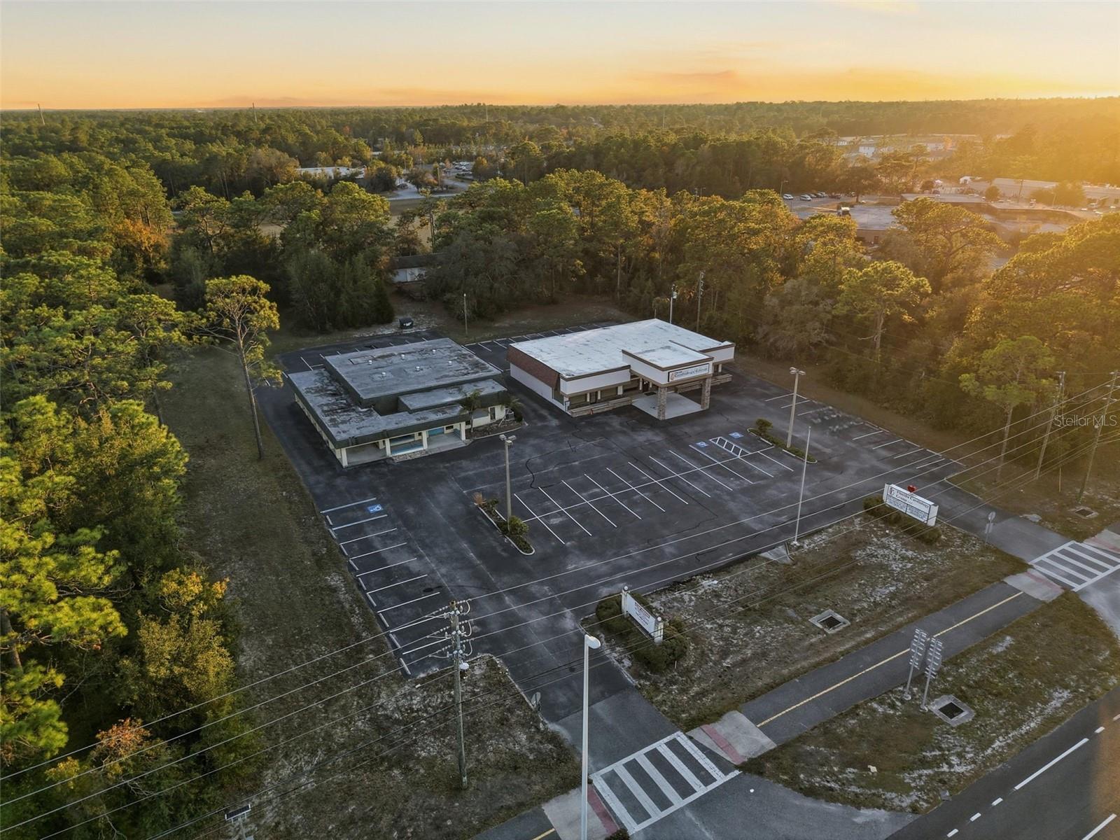 Image 27 of 72 For 15010 Cortez Boulevard