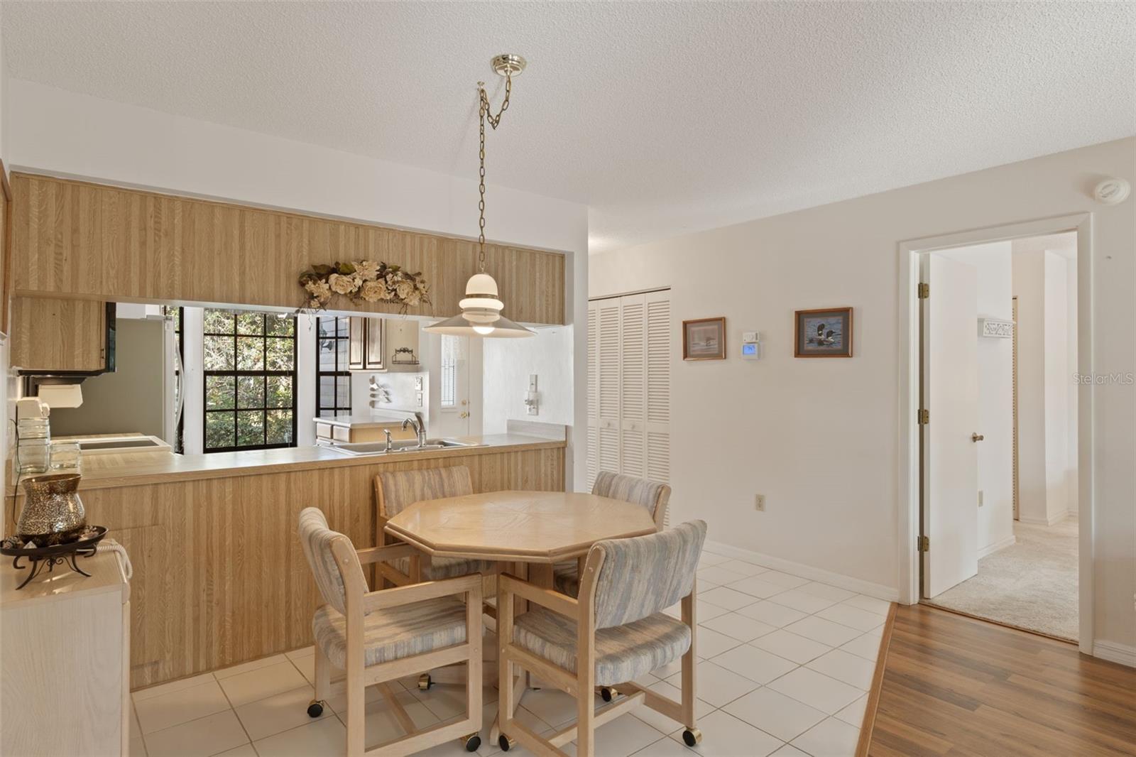 Image 10 of 79 For 6606 Brambleleaf Drive