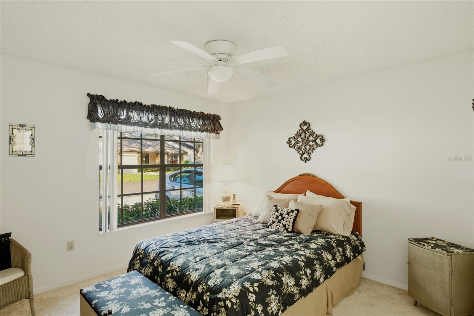 Image 17 of 79 For 6606 Brambleleaf Drive