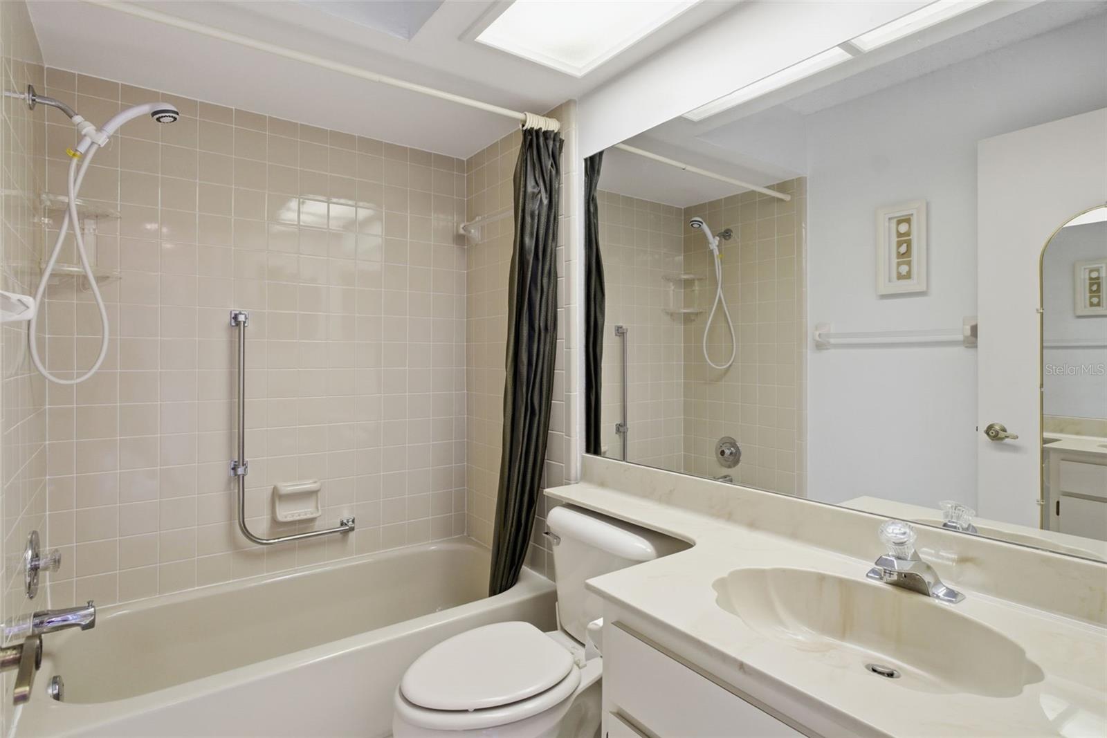 Image 19 of 79 For 6606 Brambleleaf Drive