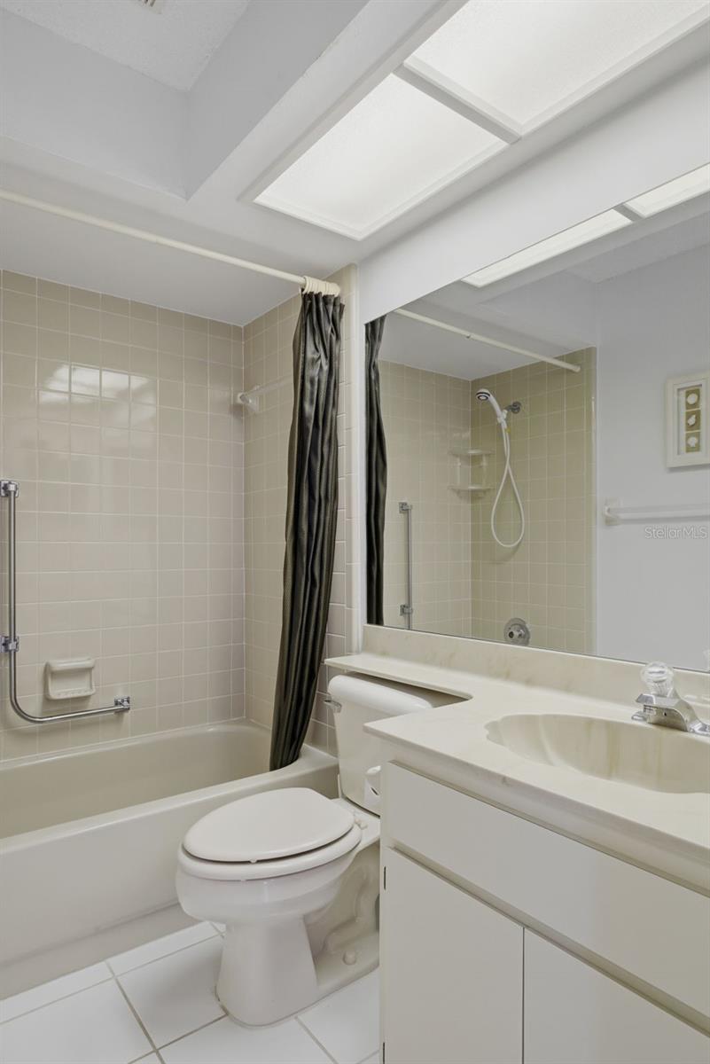 Image 20 of 79 For 6606 Brambleleaf Drive