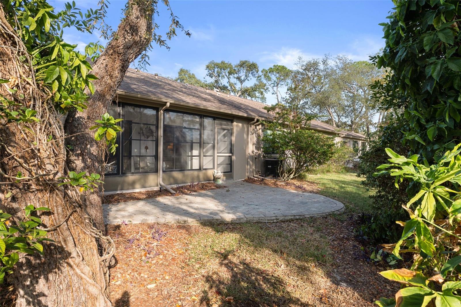 Image 32 of 79 For 6606 Brambleleaf Drive