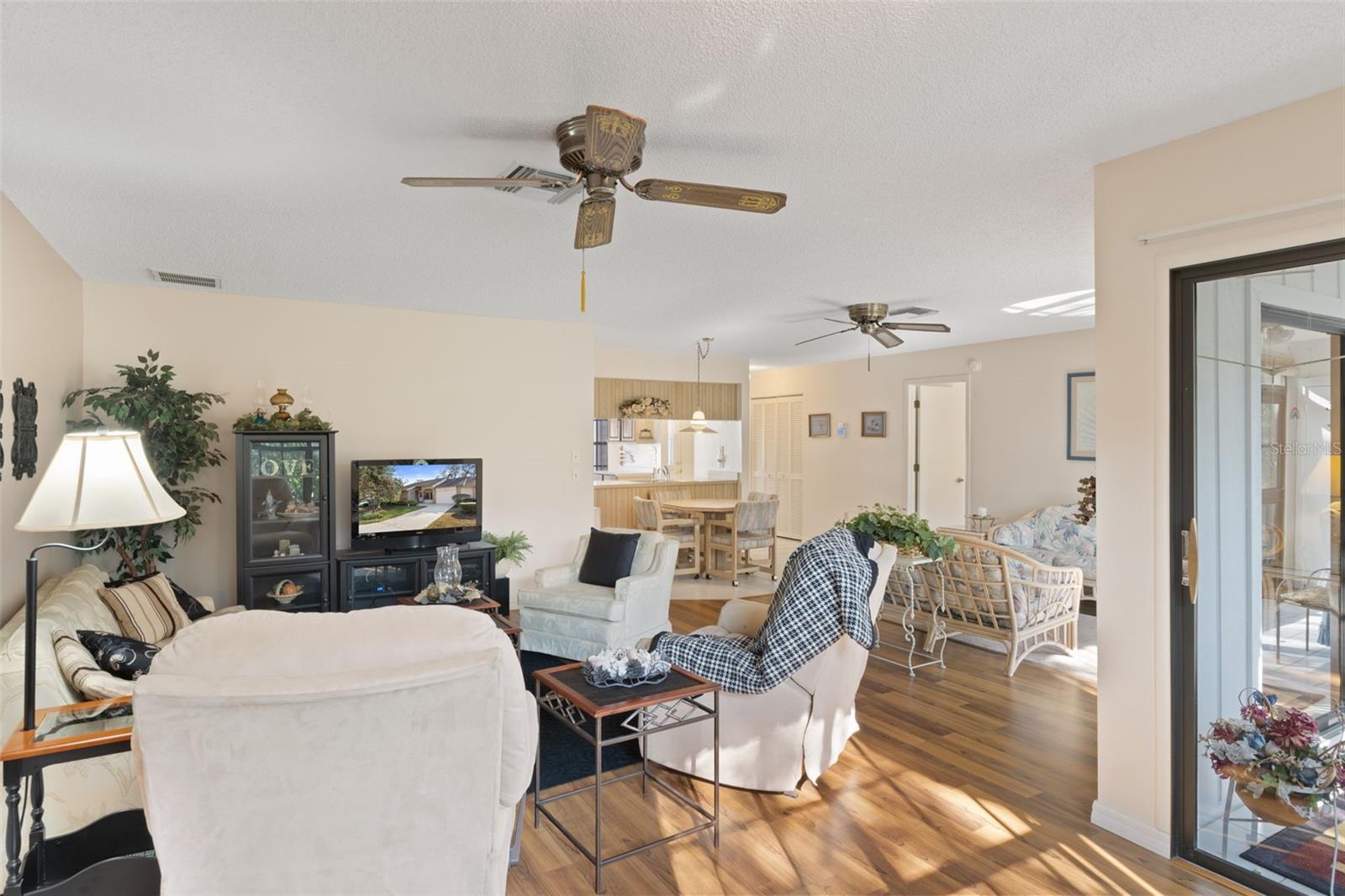 Image 9 of 79 For 6606 Brambleleaf Drive