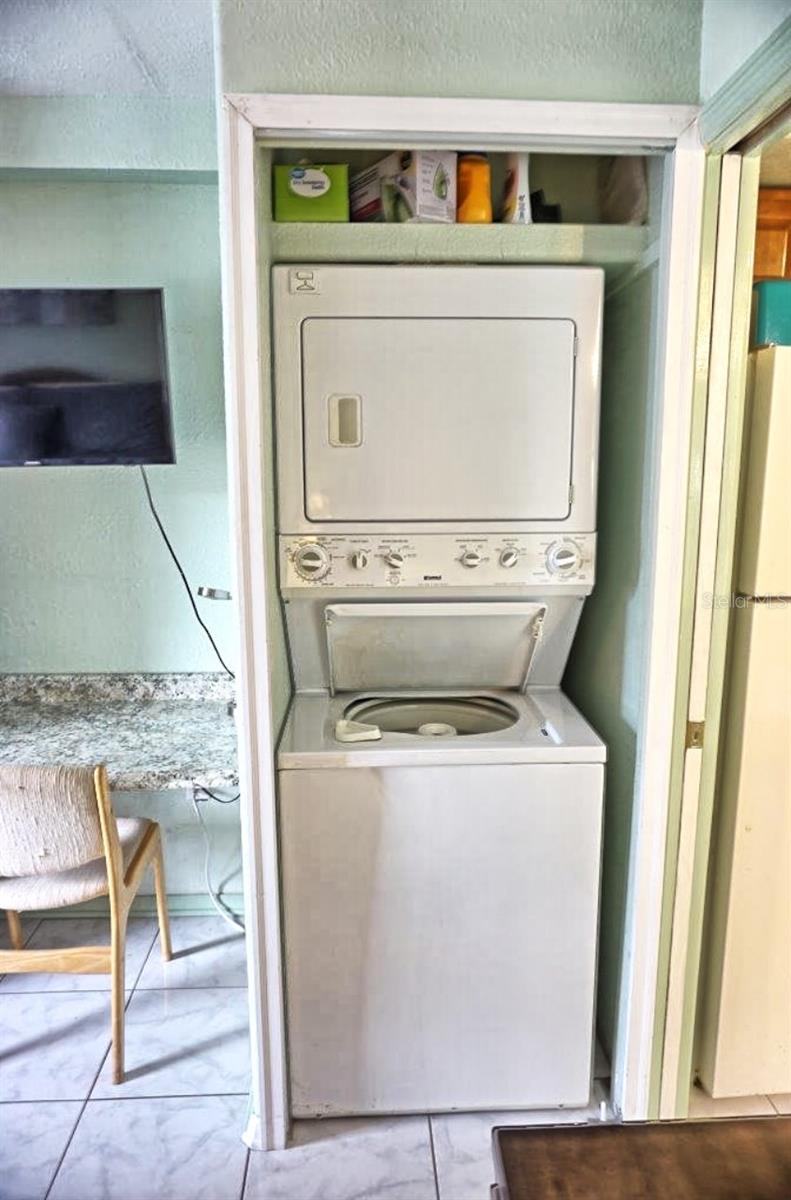 Image 19 of 34 For 20921 Haulover Cove F5