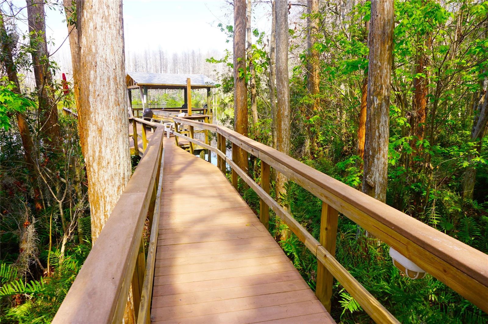 Image 27 of 34 For 20921 Haulover Cove F5