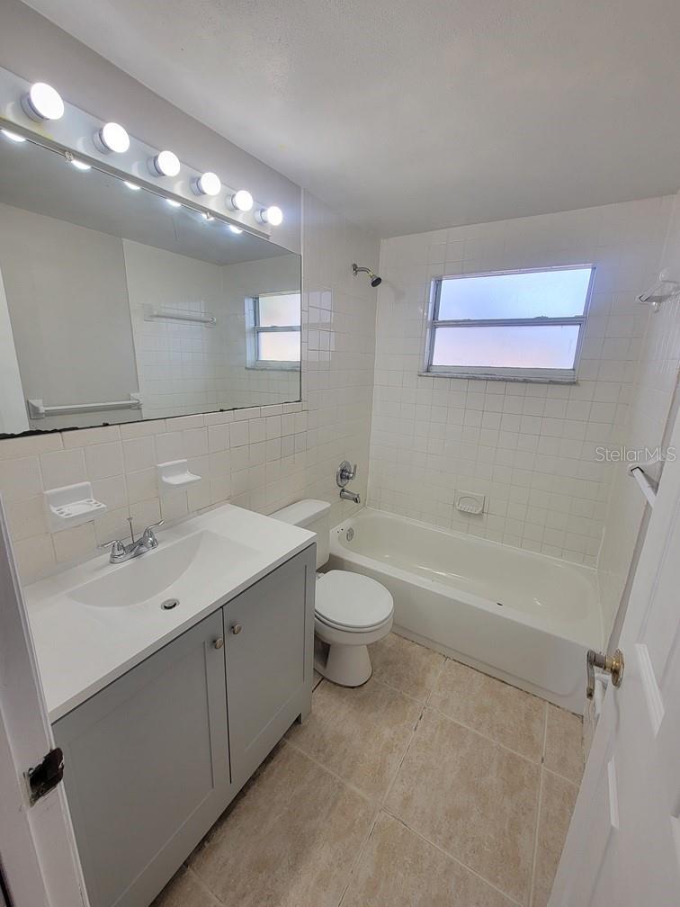 Image 11 of 16 For 3643 Bedford Street