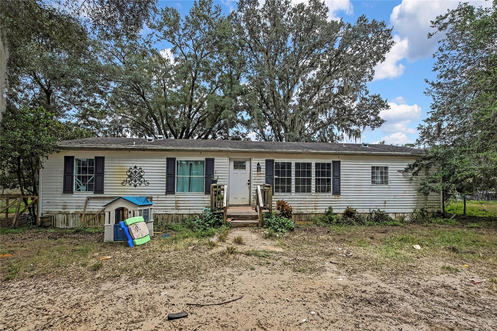 Image 4 of 37 For 28470 Soaring Hawk Lane