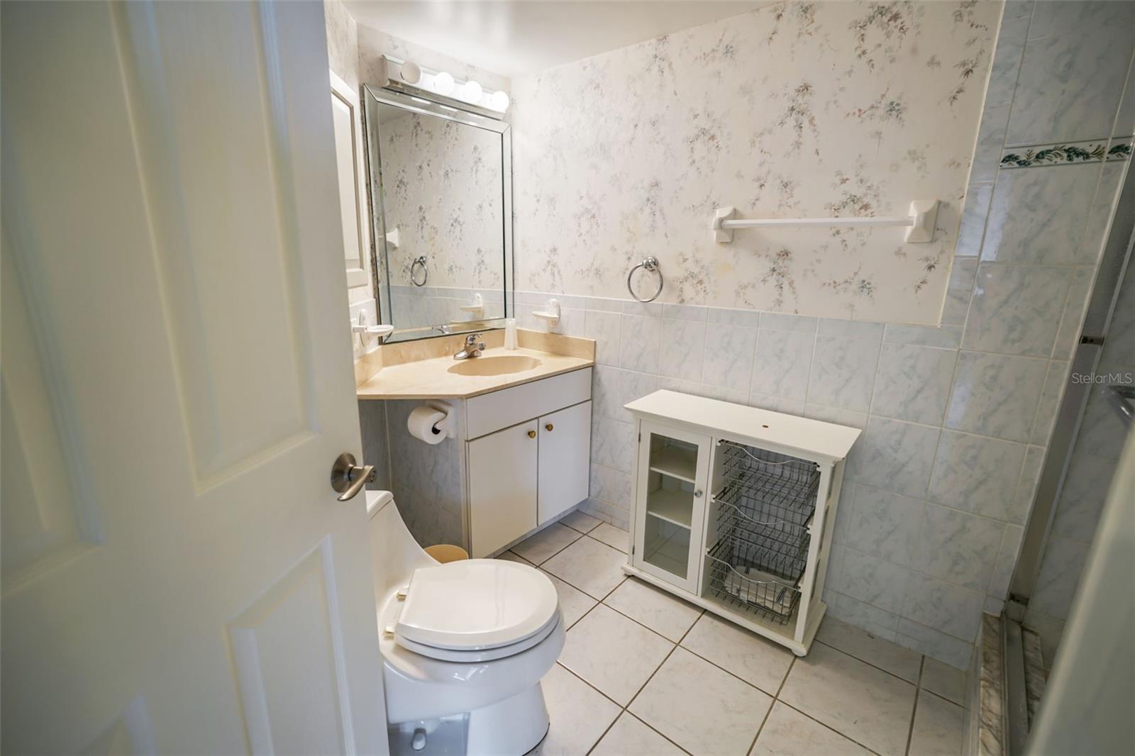 Image 41 of 61 For 6035 Sea Ranch Drive 800