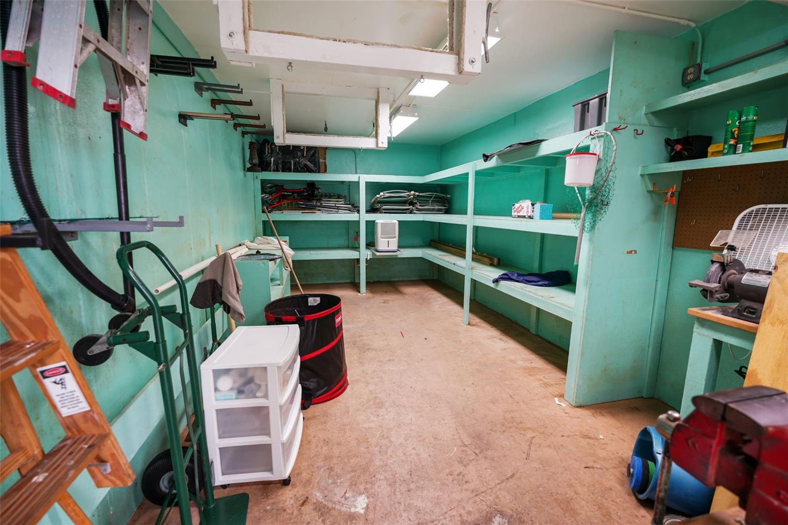 Image 55 of 61 For 6035 Sea Ranch Drive 800