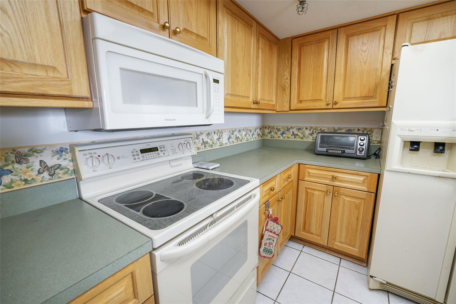 Image 9 of 61 For 6035 Sea Ranch Drive 800