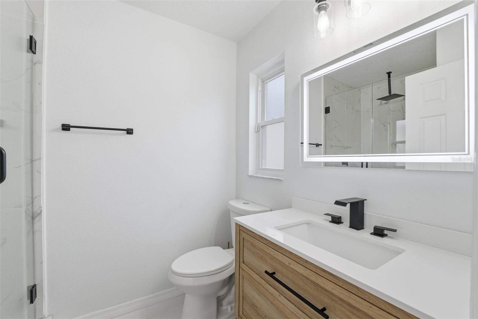 Image 15 of 22 For 8025 San Fernando Drive