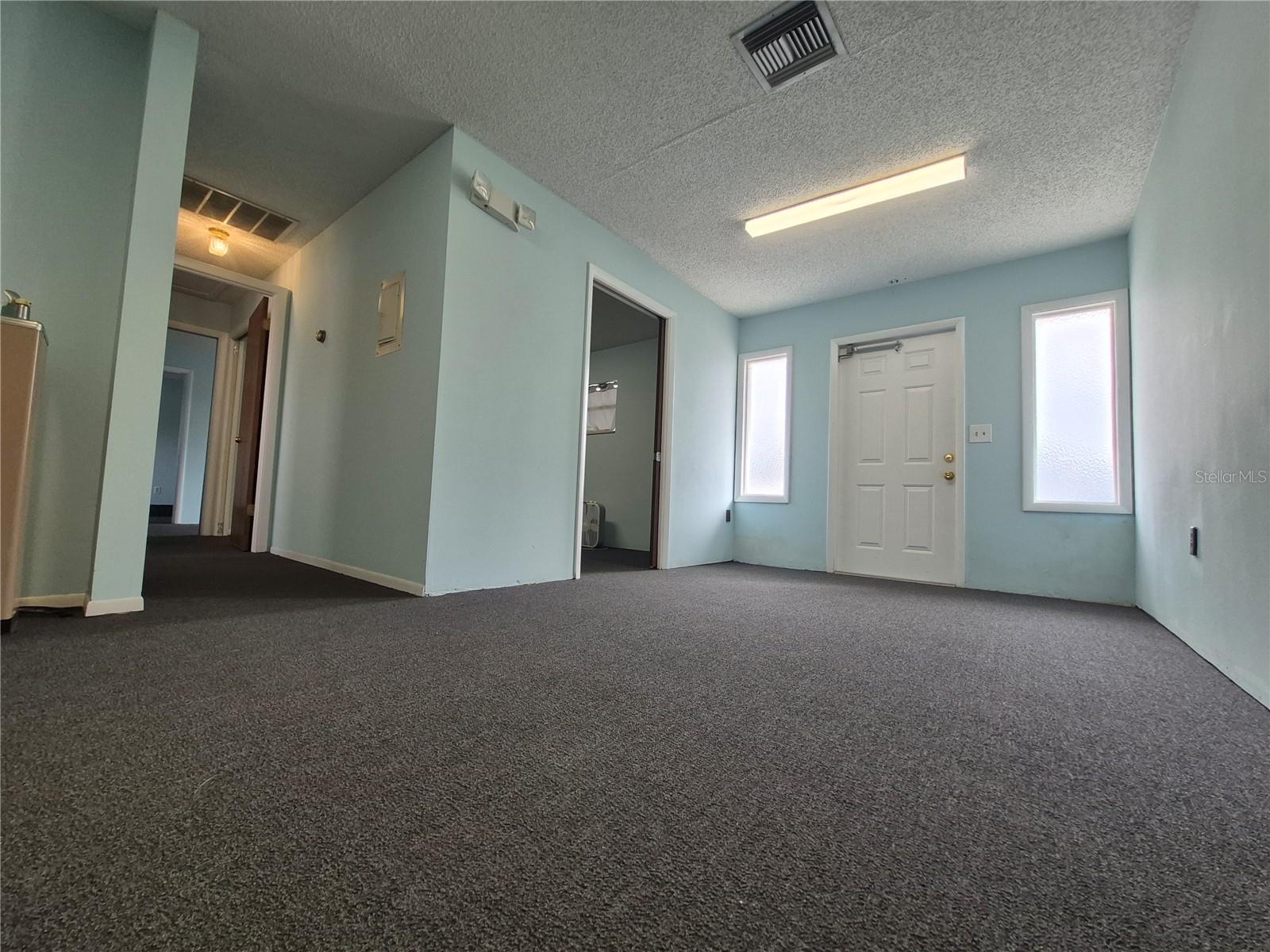 Image 11 of 16 For 5147 Marine Parkway