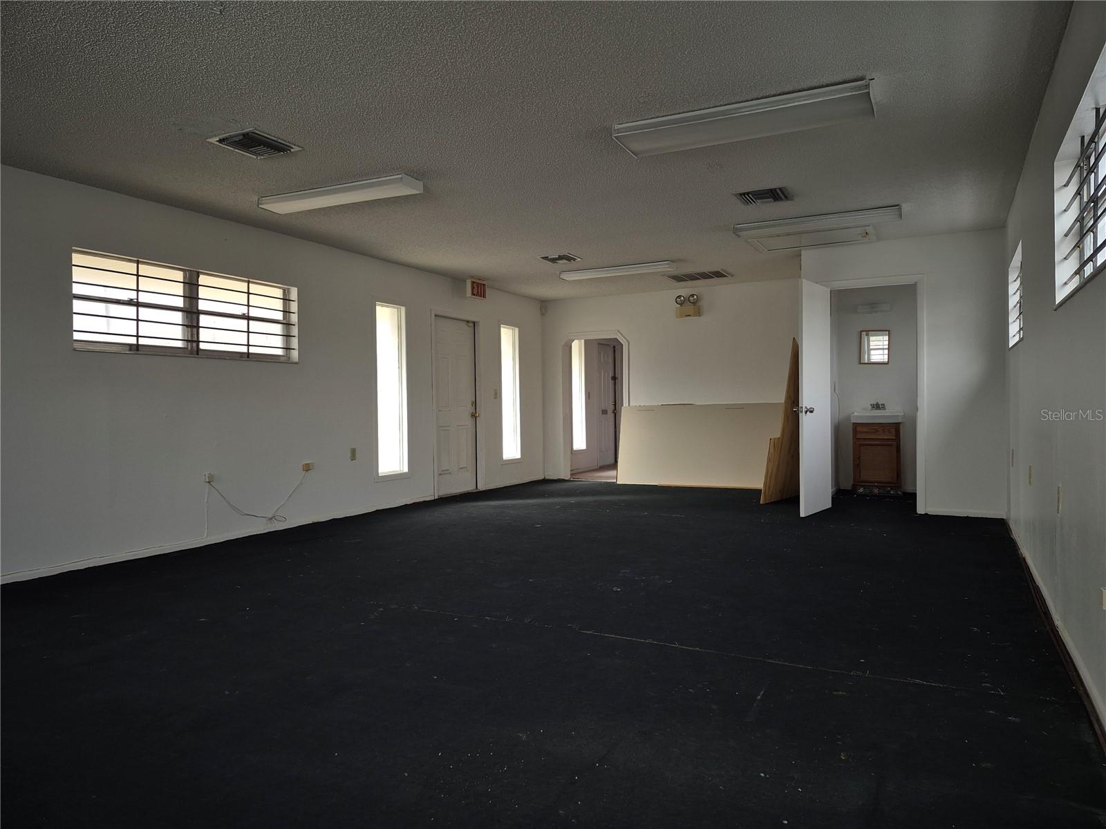 Image 7 of 16 For 5147 Marine Parkway