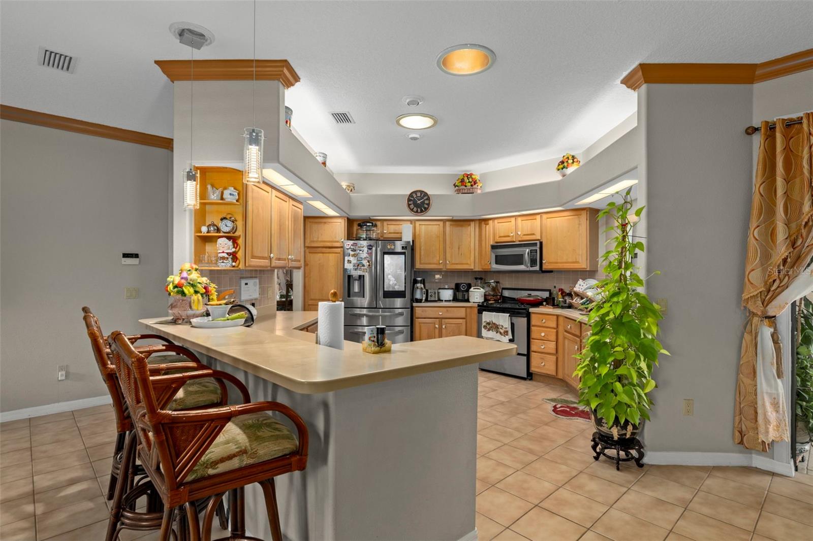 Image 12 of 34 For 129 Skyflower Point