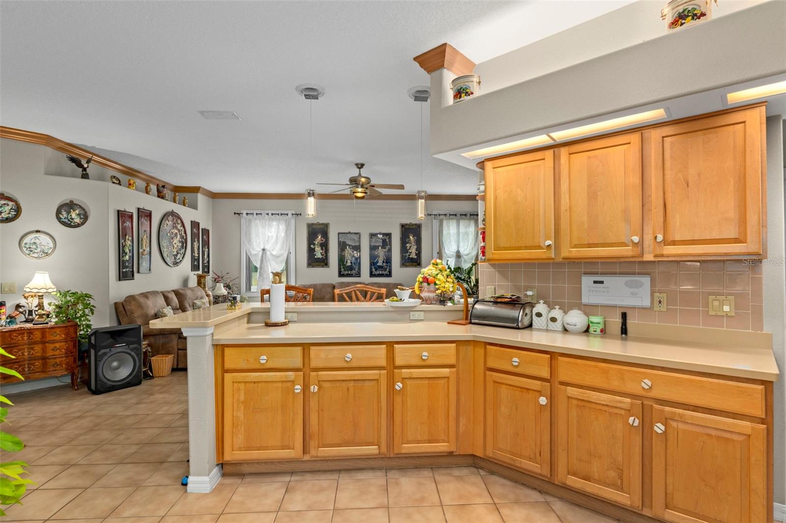 Image 15 of 34 For 129 Skyflower Point