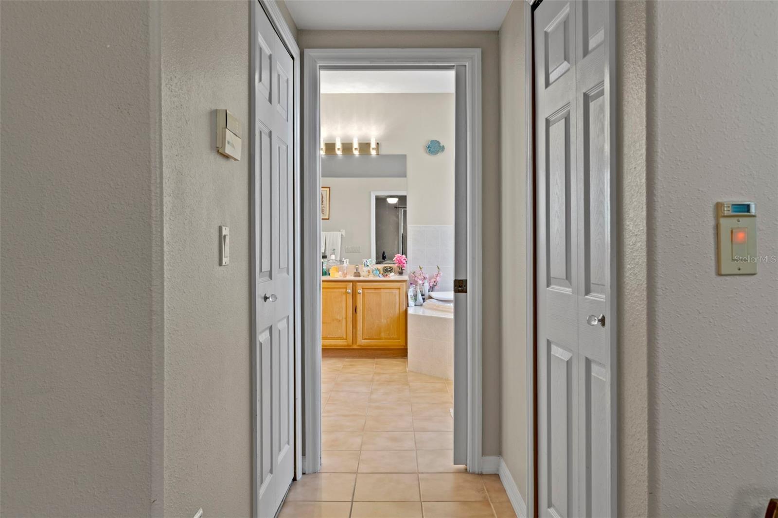 Image 20 of 34 For 129 Skyflower Point