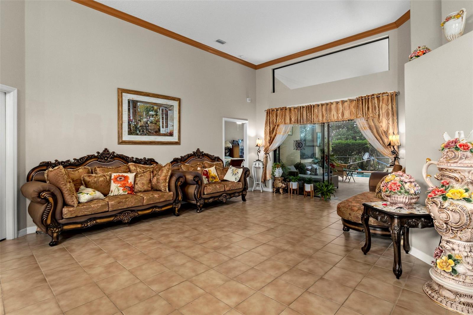 Image 8 of 34 For 129 Skyflower Point