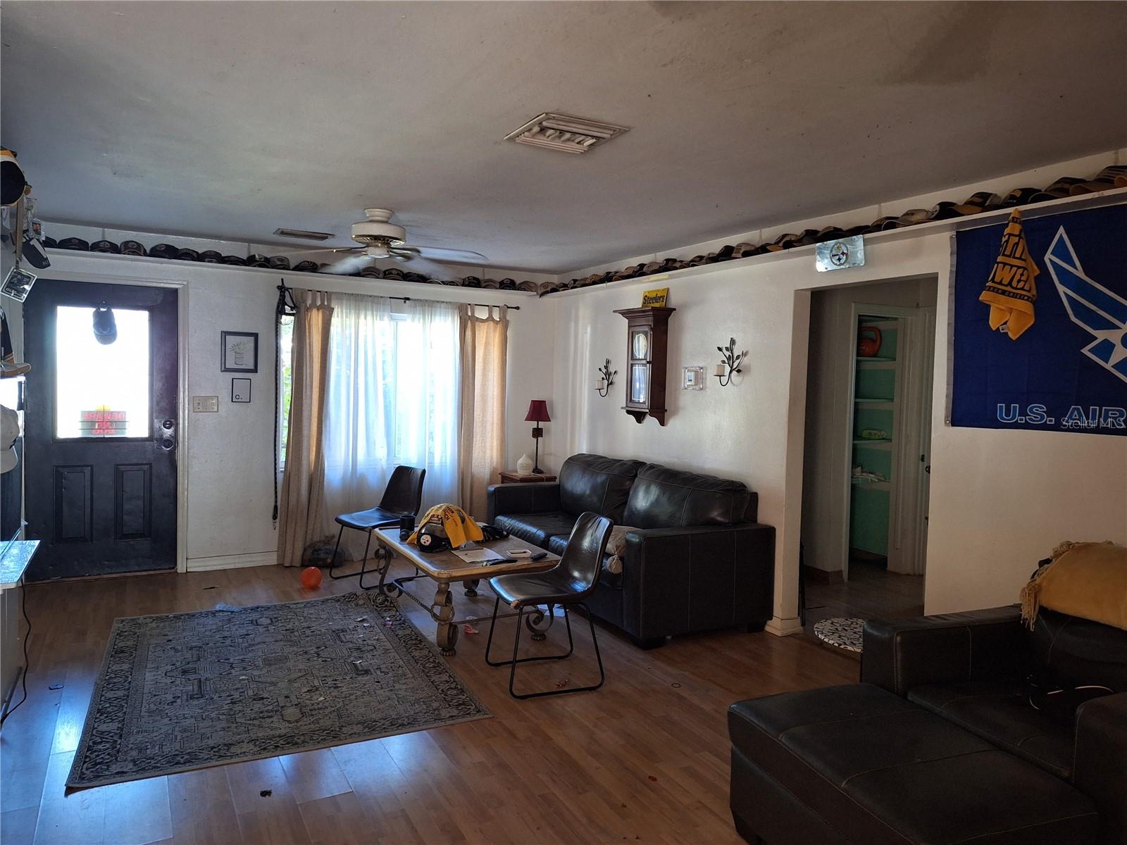 Image 10 of 69 For 5506 Carlton Road