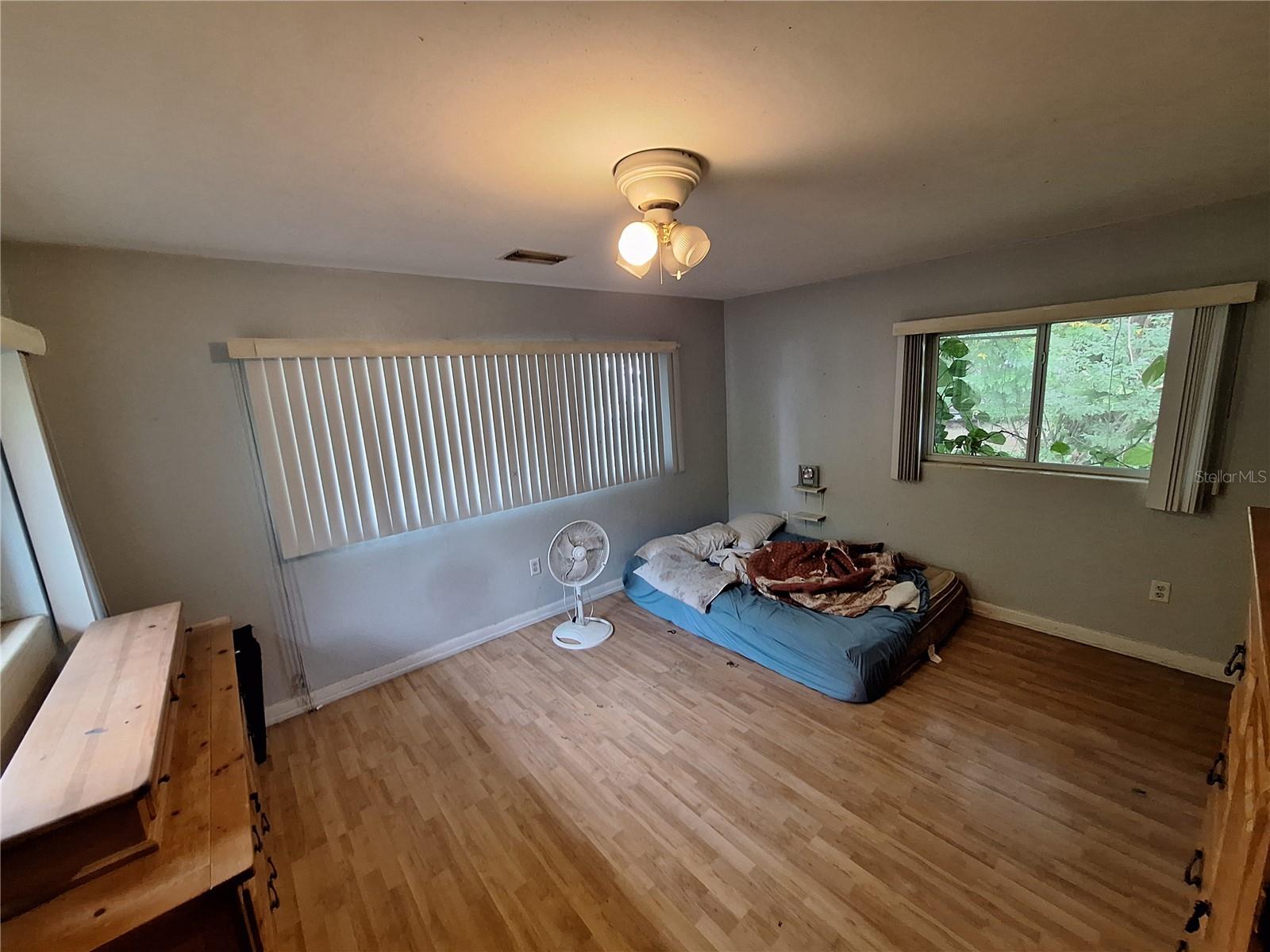 Image 18 of 69 For 5506 Carlton Road